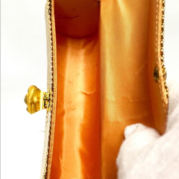 Gold mesh clutch with Crystal snap closure - Picture 7 of 7